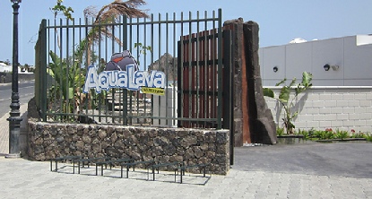Aqualava waterpark for kids of all ages near Parque Del Rey